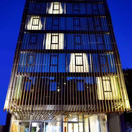 All Inn Hotel