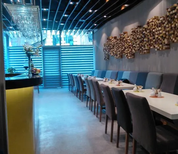 Hotell All Inn Hotel 3*