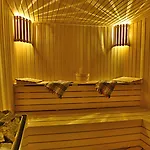 All Inn Hotel Otel