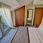 All Inn Hotel Otel