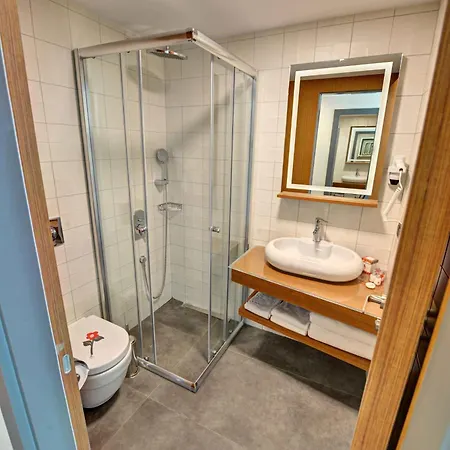 All Inn Hotel Отель Стамбул